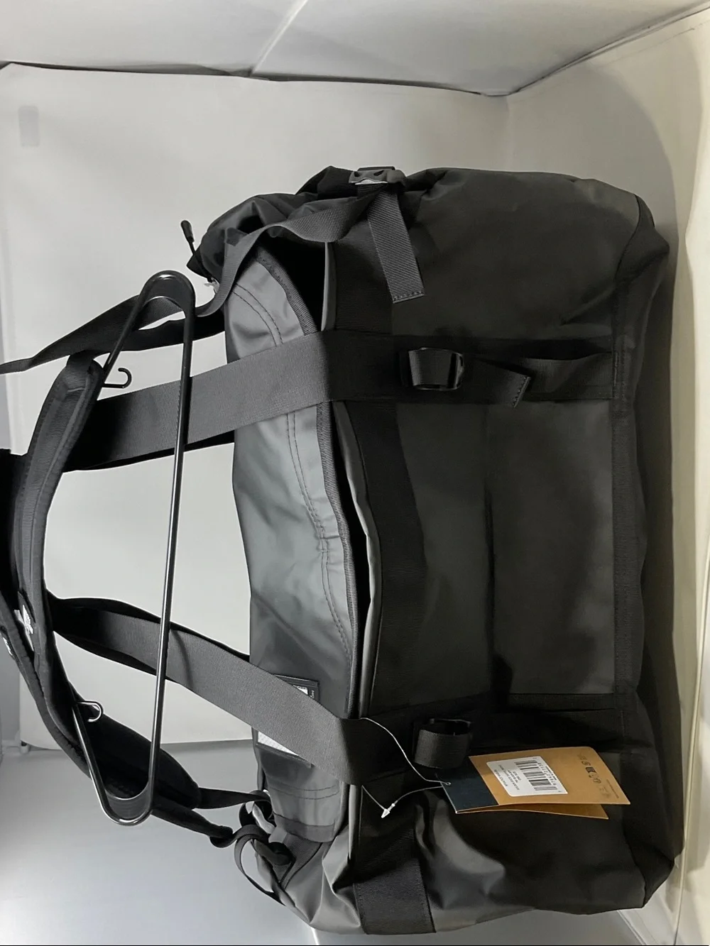 The North Face Base Camp Duffel M - Black with Red Patch
